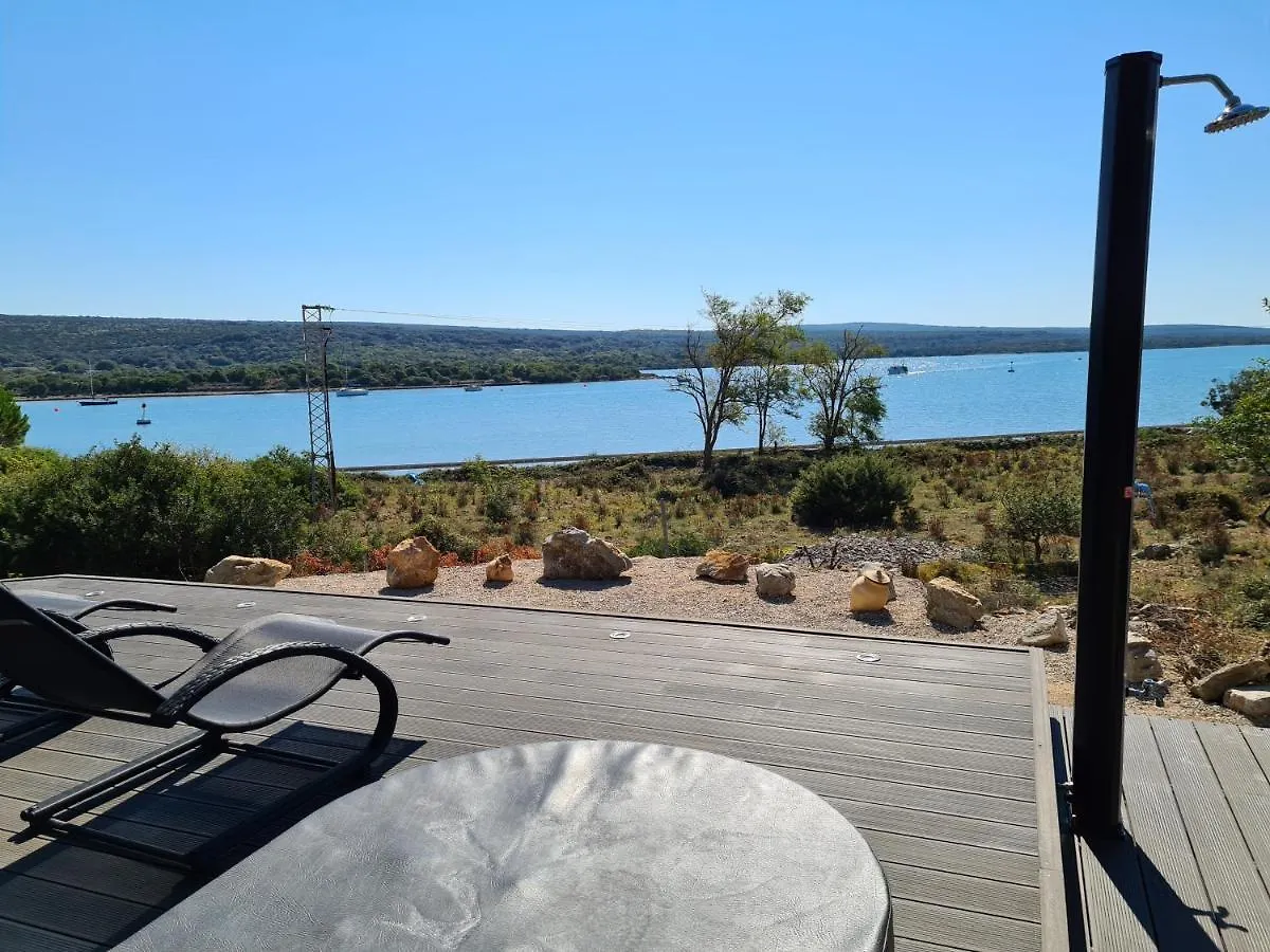 Camping Das Ist Walter House, New 2020! Hotell Osor Kroatien